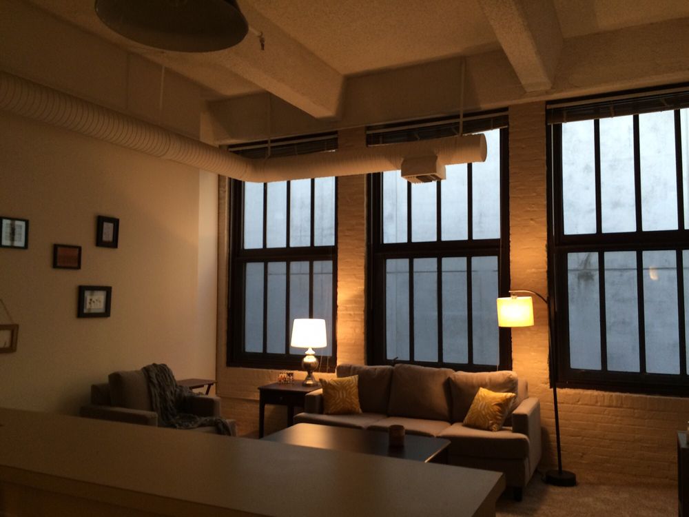 SAIL CLOTH FACTORY 10 Photos & 13 Reviews 121 S Fremont Ave