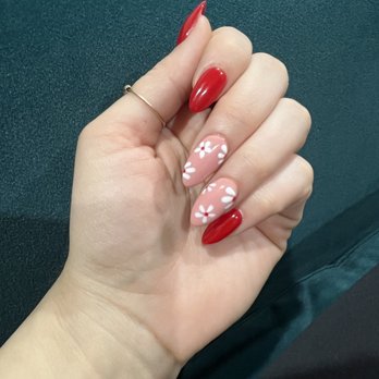 La Grange Nail - Nail Salons Near Me - La Grange, Illinois