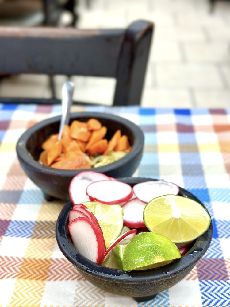 MOTOR CITY TACOS Updated October 2024 43 Photos & 43 Reviews 4530