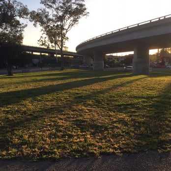 Grove Shafter Park - No one here at 7 pm - Dog Parks Near Me - Oakland, California Grove Shafter Park - No one here at 7 pm - Dog Parks Near Me - Oakland, California