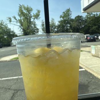 The Perk House Coffee - white peach mango refresher - Coffee & Tea Near Me - Orangeburg, New York