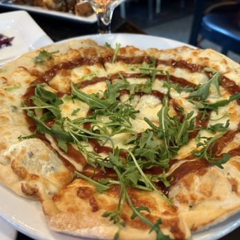 Cafe Trio - Fig & Goat Cheese Flatbread - New American Near Me - Kansas City, Missouri
