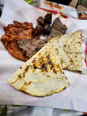 Cenaduria Oaxaqueña Donaji by null