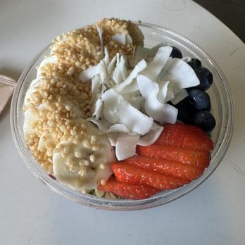 Lanikai Juice - Açaí extravaganza - Acai Bowls Near Me - Honolulu, Hawaii Lanikai Juice - Açaí extravaganza - Acai Bowls Near Me - Honolulu, Hawaii