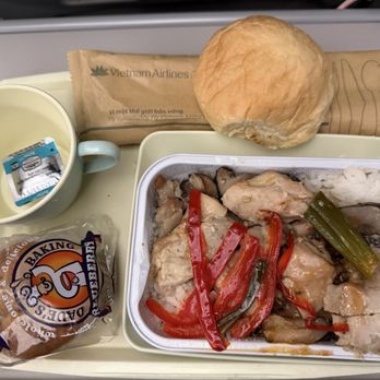Vietnam Airlines - Dinner service - Airlines Near Me - San Francisco, California Vietnam Airlines - Dinner service - Airlines Near Me - San Francisco, California