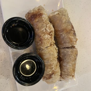 Em Que Viet - Egg rolls - Vietnamese Near Me - Saint Paul, Minnesota