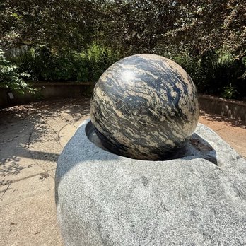 Holliday Park - Art - Parks Near Me - Indianapolis, Indiana