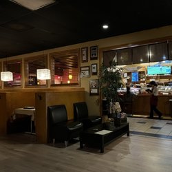 Sushi O Sushi - Inside the restaurant