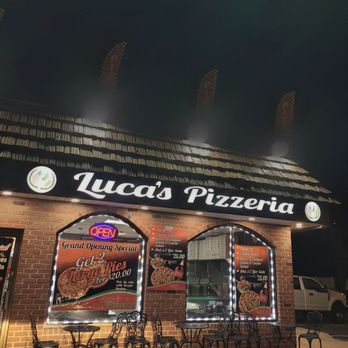 Luca's Pizzeria - Pizza Near Me - East Meadow, New York