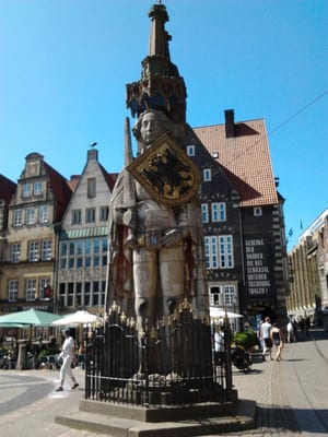 Bremen Roland by null