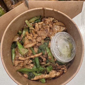 HOLY BASIL - Updated July 2025 - 644 Photos & 362 Reviews - 718 S Los