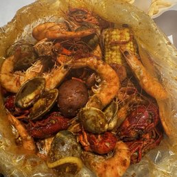 CAP’T LOUI HENDERSON - Updated January 2026 - 463 Photos & 472 Reviews