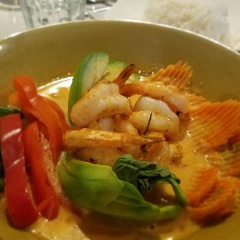 Kin'd - Avocado shrimp in curry - Thai Near Me - Fresh Meadows, New York
