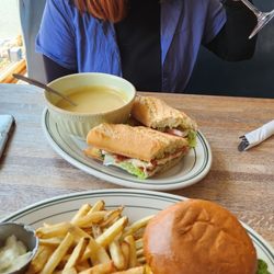 Lika's Quarter Café