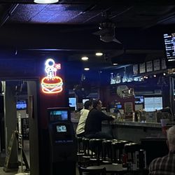 Jersey's Bar & Grill