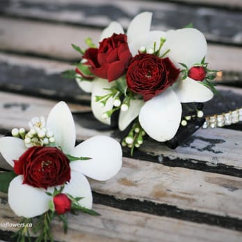 Vivio Flower Gallery - Grad, Anniversary Corsages - Florists Near Me - Port Moody, British Columbia Vivio Flower Gallery - Grad, Anniversary Corsages - Florists Near Me - Port Moody, British Columbia
