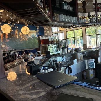 City Cellars HTX - Beautiful inside and outside! - New American Near Me - Houston, Texas