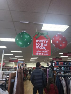 TJ MAXX - Updated October 2025 - 13 Reviews - 10 Triangle Ctr, Yorktown