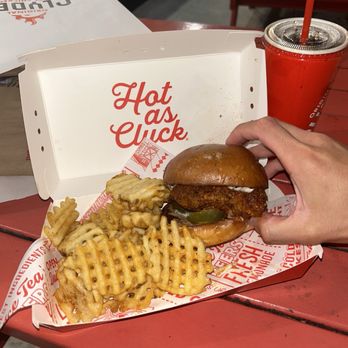 Clyde's Hot Chicken - Clyde's Clyde's Original Combo - Chicken Shop Near Me - Fullerton, California Clyde's Hot Chicken - Clyde's Clyde's Original Combo - Chicken Shop Near Me - Fullerton, California