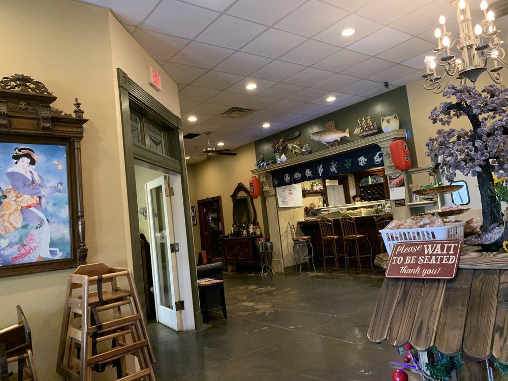 OISHI ASIAN RESTAURANT Updated September 2024 14 Photos & 50 Reviews 4852 Cogswell Ave