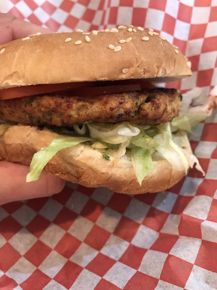 CAMPUS CAFE Updated June 2024 2570 Pleasant Hill Rd, Duluth