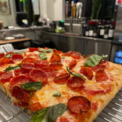 Zoli's Pizza by null