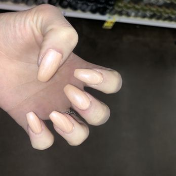 Diamond Nails - Nail Salons Near Me - Gainesville, Georgia