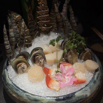 MooMoo Hot Pot - Deluxe Seafood combo - Hot Pot Near Me - Irvine, California MooMoo Hot Pot - Deluxe Seafood combo - Hot Pot Near Me - Irvine, California