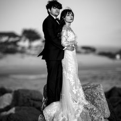 Diego Tabango Photography - Classic black and white portrait of the gorgeous bride and groom as the light dims in Carmel, CA.