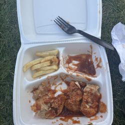 Robinson's No 1 Ribs - Boiled turkey pieces topped with bbq sauce AKA the turkey tips. Trash.