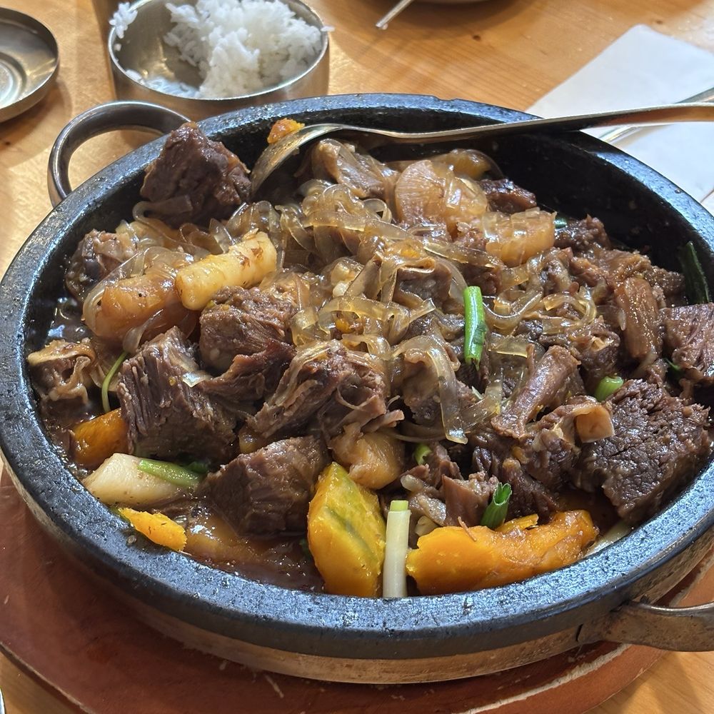 Han Sang - Gal Bi Jjim - Korean Near Me - Millbrae, California Han Sang - Gal Bi Jjim - Korean Near Me - Millbrae, California
