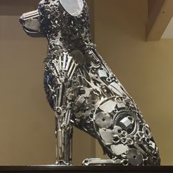 Lazy Dog Restaurant & Bar - Metal dog!