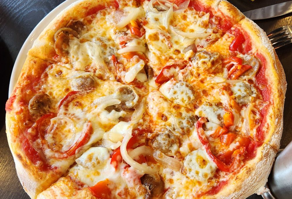 HEARTH PIZZERIA 90 Photos & 121 Reviews 974 Great Plain Ave