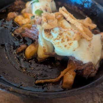 Stateside Tap + Tavern - Short rib poutine - New American Near Me - Somerset, New Jersey Stateside Tap + Tavern - Short rib poutine - New American Near Me - Somerset, New Jersey