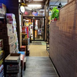 L & P Liquor & Grocery