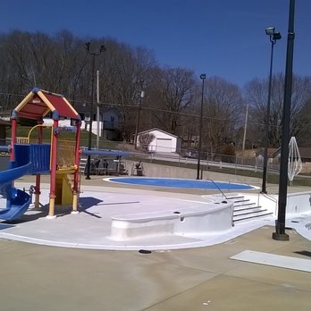Ellis Park - pool and water park - Parks Near Me - Danville, Indiana