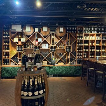 Hervé - Wine Bars Near Me - Santa Fe, New Mexico
