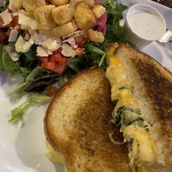 Mellow Fellow - Mellow Grilled Cheese - American Near Me - Reno, Nevada