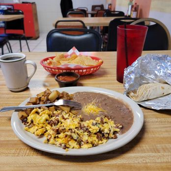 La Mexicana - Huevos con Chorizo - Mexican Near Me - Denton, Texas La Mexicana - Huevos con Chorizo - Mexican Near Me - Denton, Texas