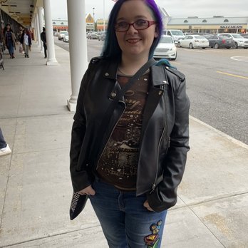 leather jackets tanger outlets