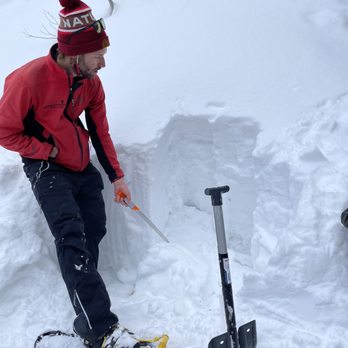 Walking Mountains - Nathan teaching about snow levels, avalanche risk, and survival skills... - Hiking Near Me - Avon, Colorado