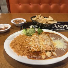 Enchiladas de Camaron Enchiladas de Camaron