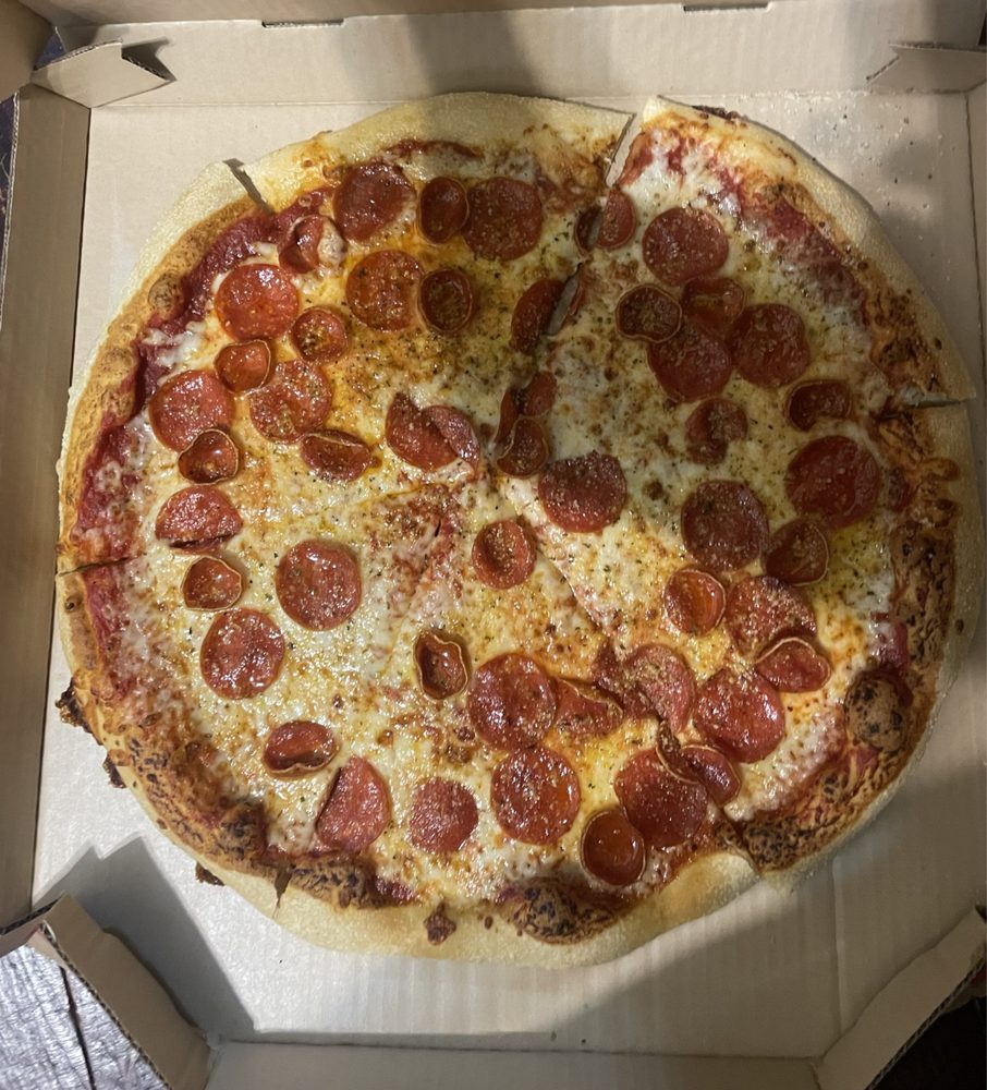 PIZZA HUT Updated September 2024 152 S Antrim Way, Greencastle