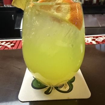Bluff City Grill - Green Sangria - American Near Me - Alton, Illinois