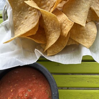 Los Cantaritos Mexican Grille - Amazing chips and salsa! - Mexican Near Me - Medina, Ohio