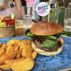 Retro Gusto - Burger