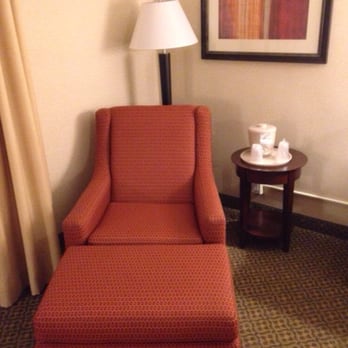Hotel Burbank - outdated furniture - Hotels Near Me - Burbank, California Hotel Burbank - outdated furniture - Hotels Near Me - Burbank, California