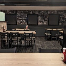 Sliders Grill & Bar