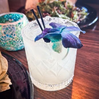 La Casa De Los Huesos - Classic skinny margarita - New Mexican Cuisine Near Me - Torrington, Connecticut La Casa De Los Huesos - Classic skinny margarita - New Mexican Cuisine Near Me - Torrington, Connecticut