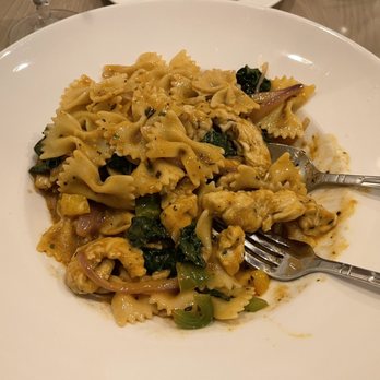 Rick's Cafe - Comfort Food Near Me - Henderson, Nevada